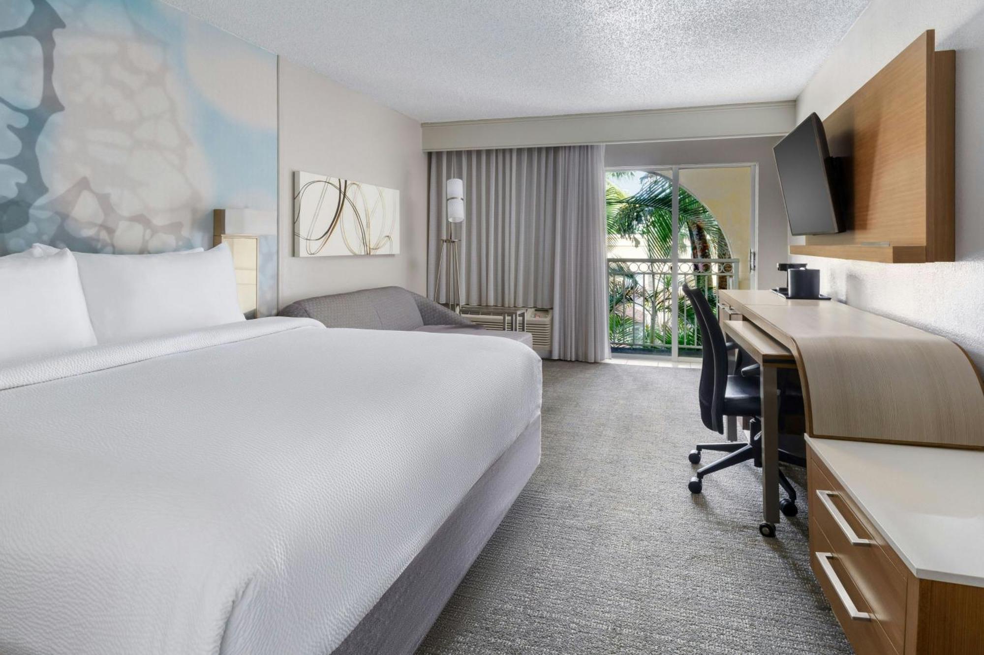 Courtyard By Marriott Fort Lauderdale North/Cypress Creek מראה חיצוני תמונה