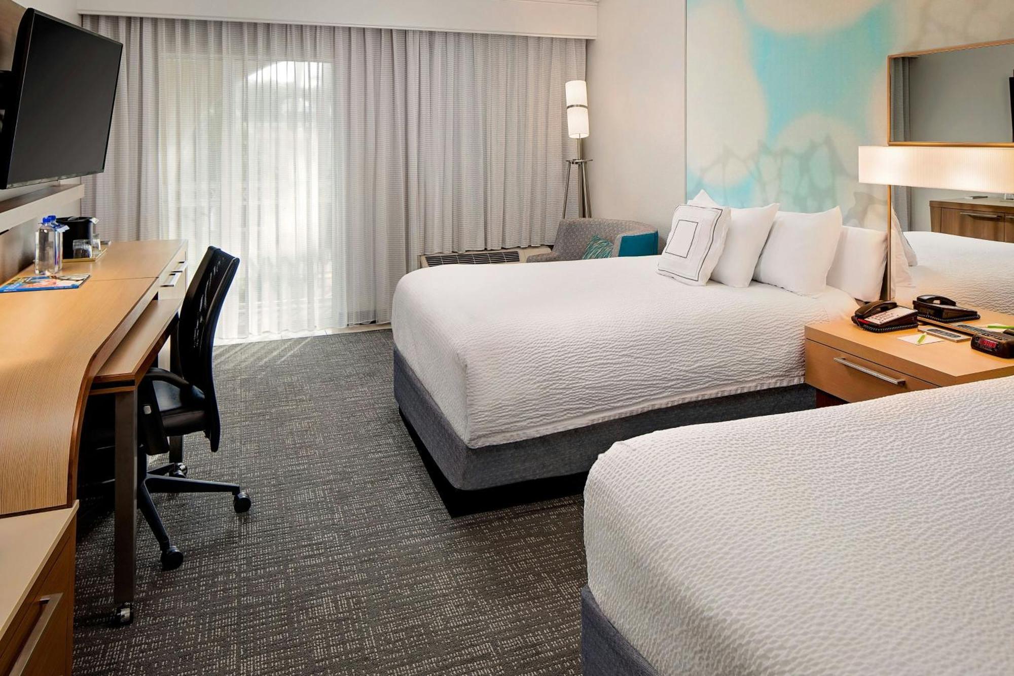 Courtyard By Marriott Fort Lauderdale North/Cypress Creek מראה חיצוני תמונה